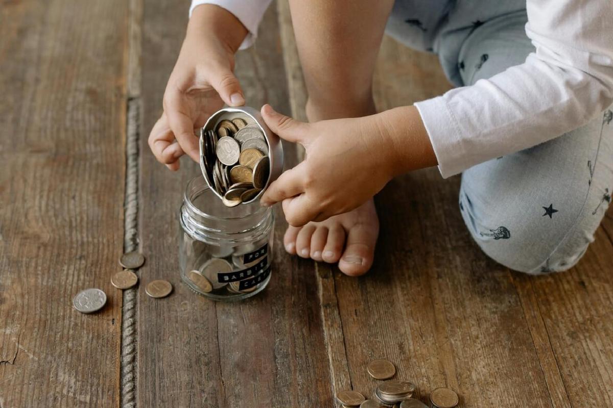 Featured image for Baby bonds to tackle wealth inequality and boost total fertility rate